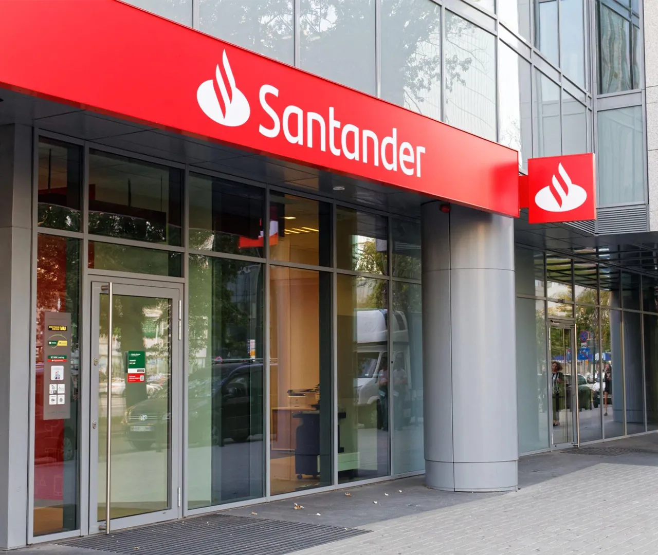 Estudio de caso banco Santander